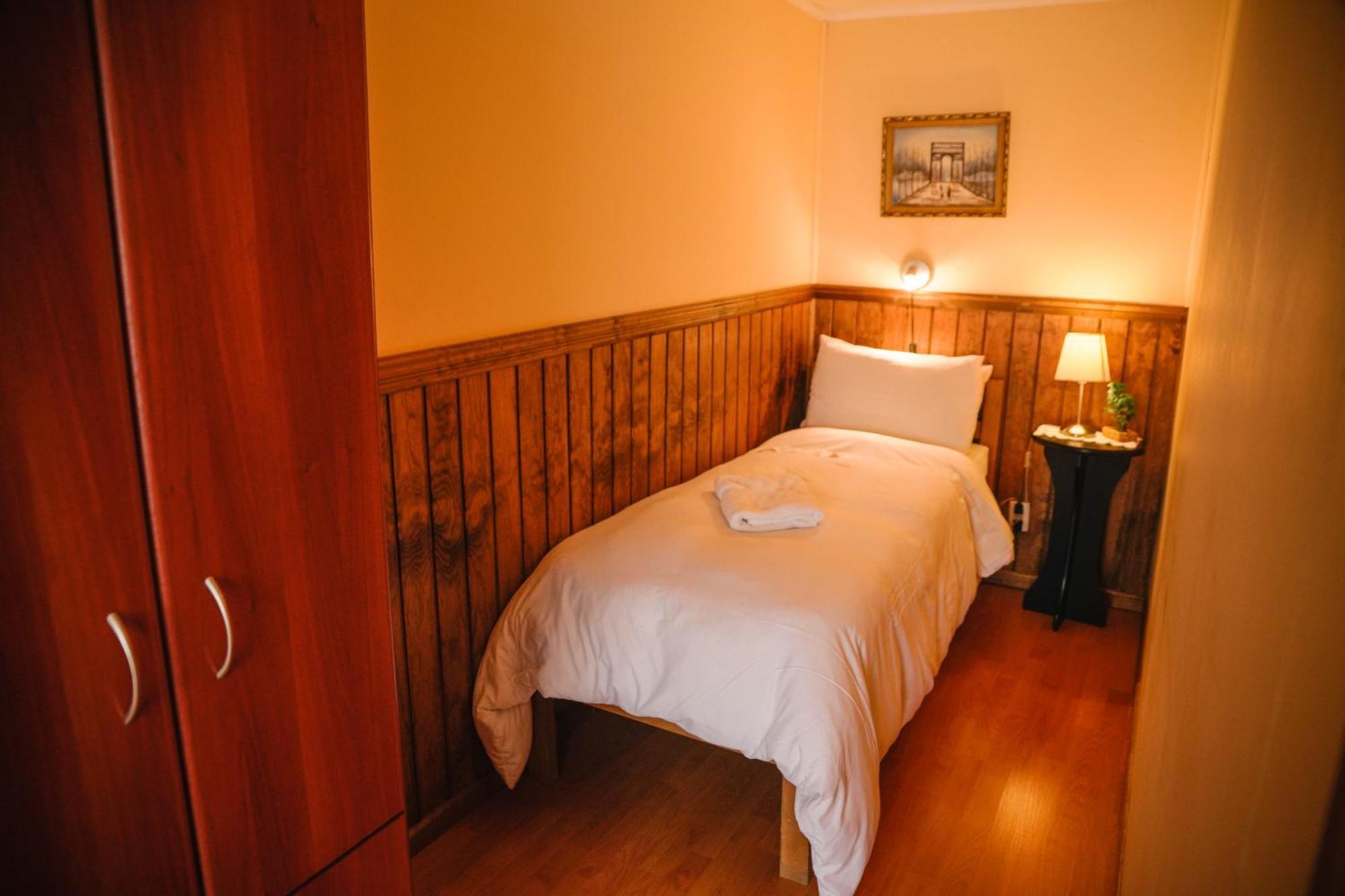 Hostal Hielo Sur Punta Arenas Exterior foto