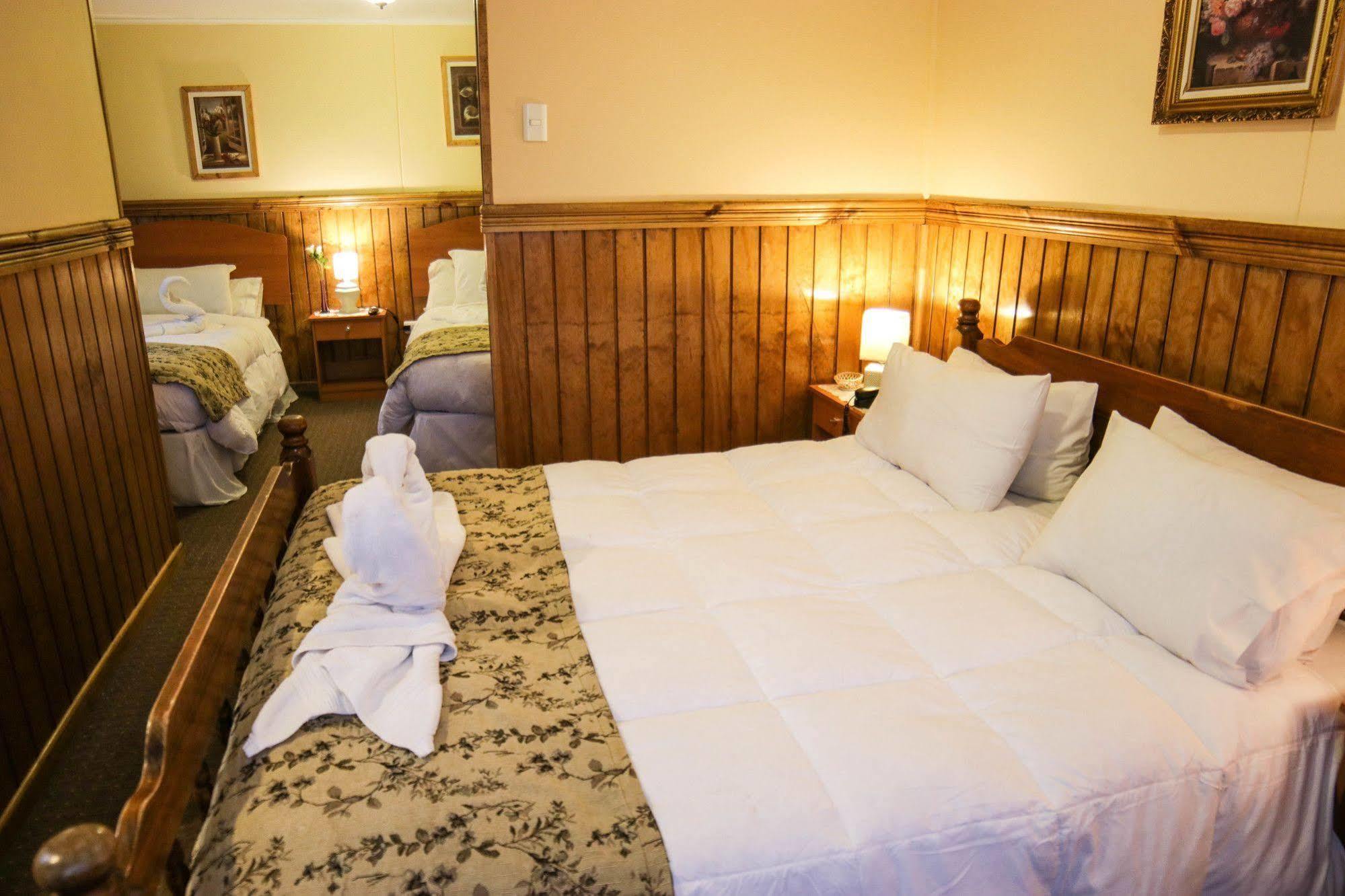 Hostal Hielo Sur Punta Arenas Exterior foto