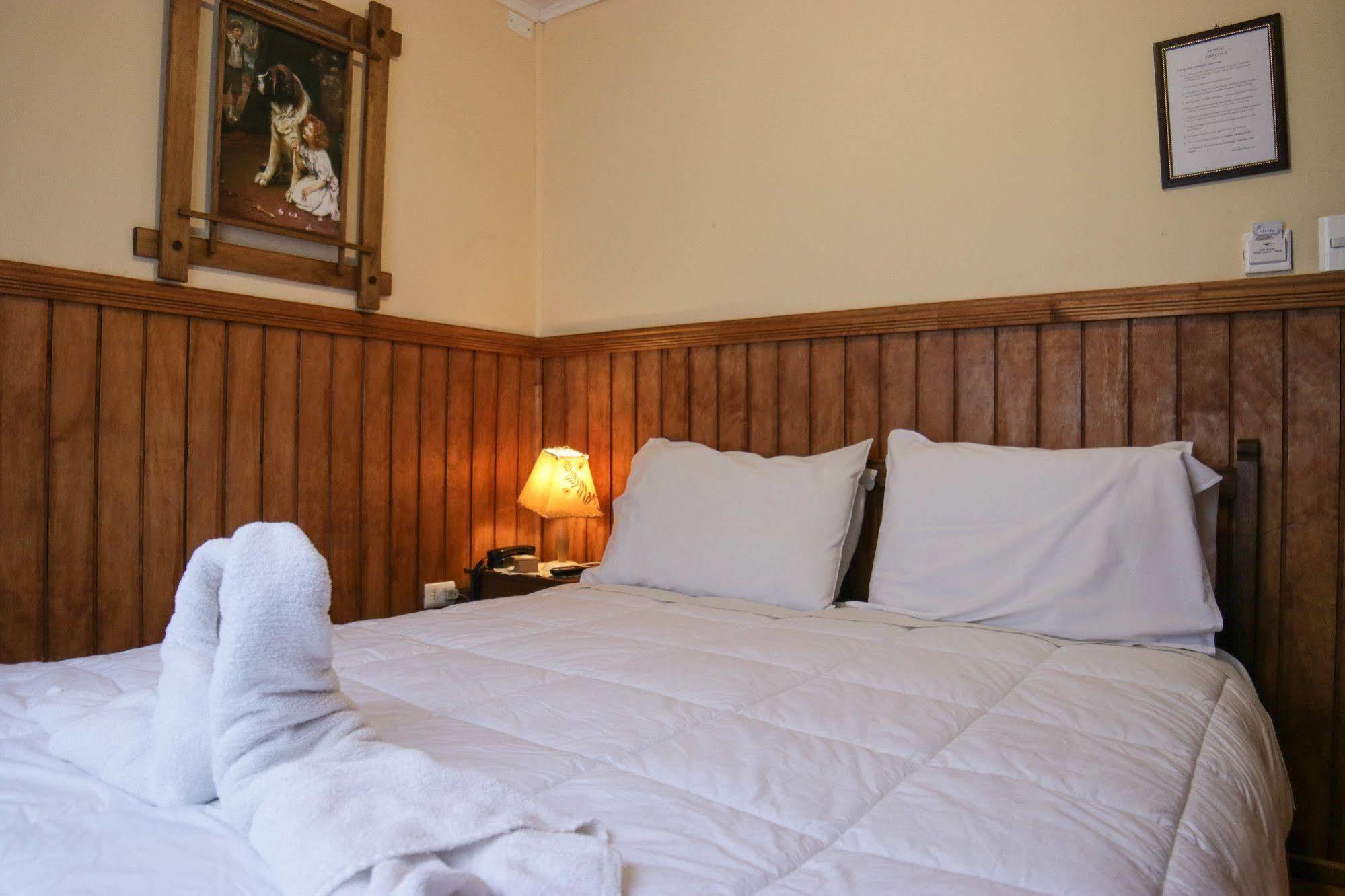 Hostal Hielo Sur Punta Arenas Exterior foto